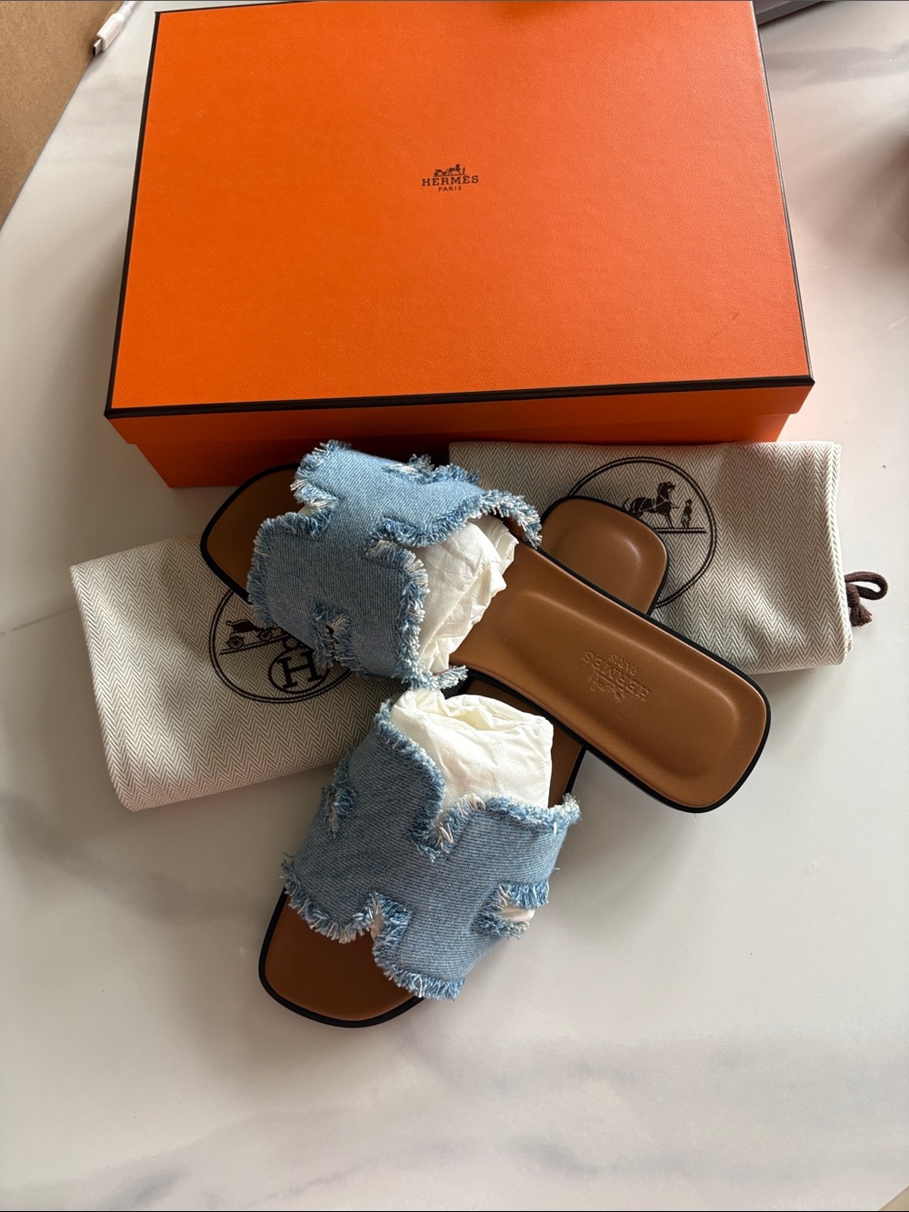 Hermes Light Blue Denim Oran Slide Sandals - Picture 4 of 5